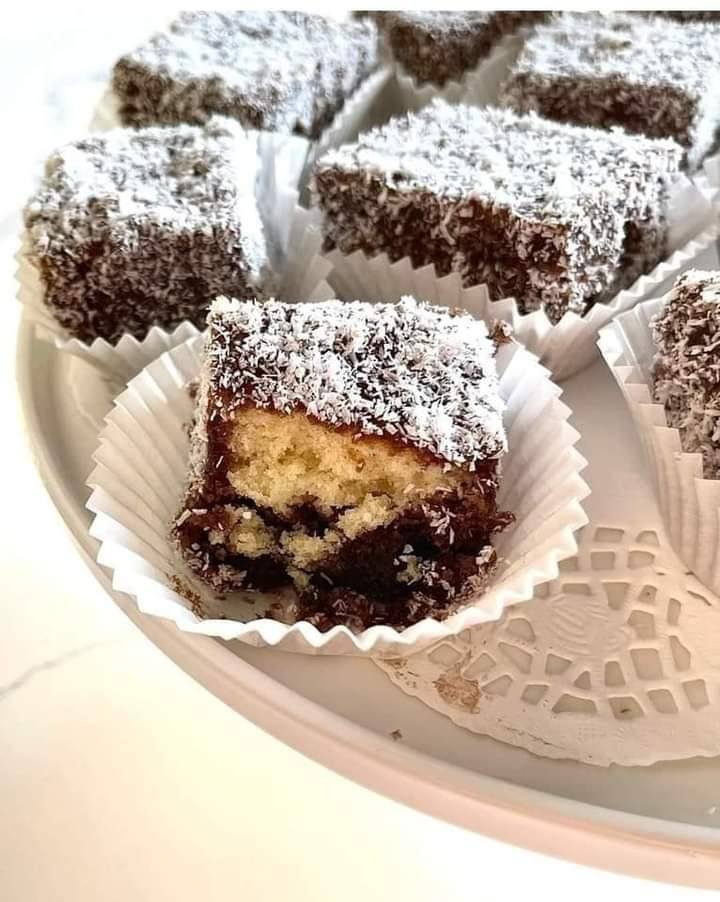 Chocolate Lamingtons