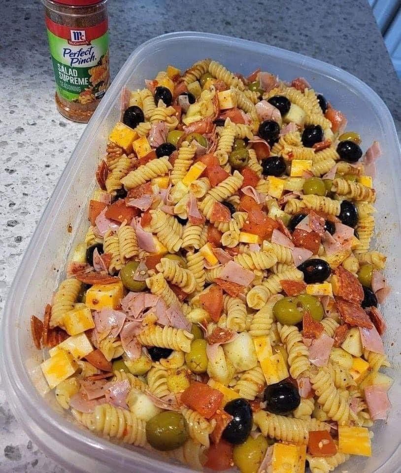 Cherry Tomato and Basil Pasta Salad