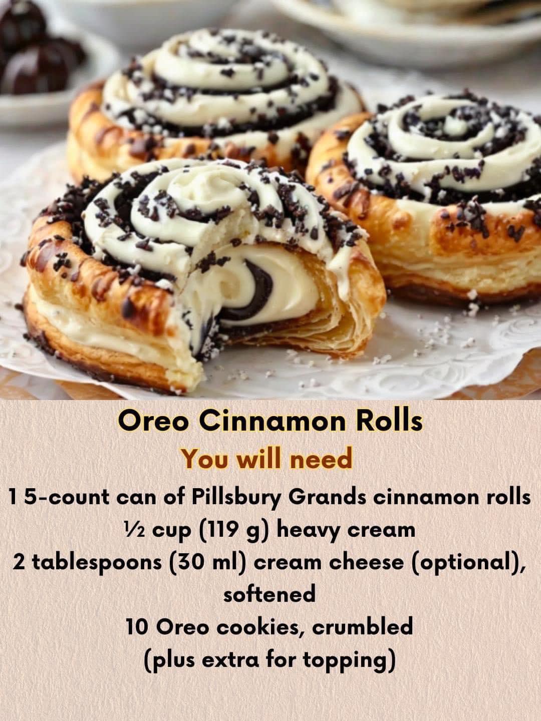 Oreo-Stuffed Cinnamon Rolls 