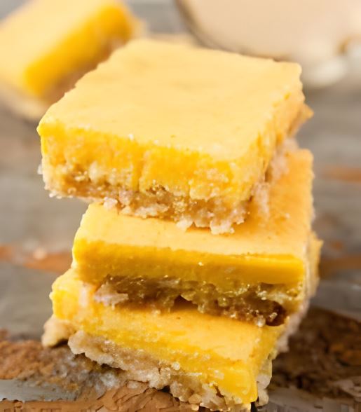 CREAMY LEMON SQUARES