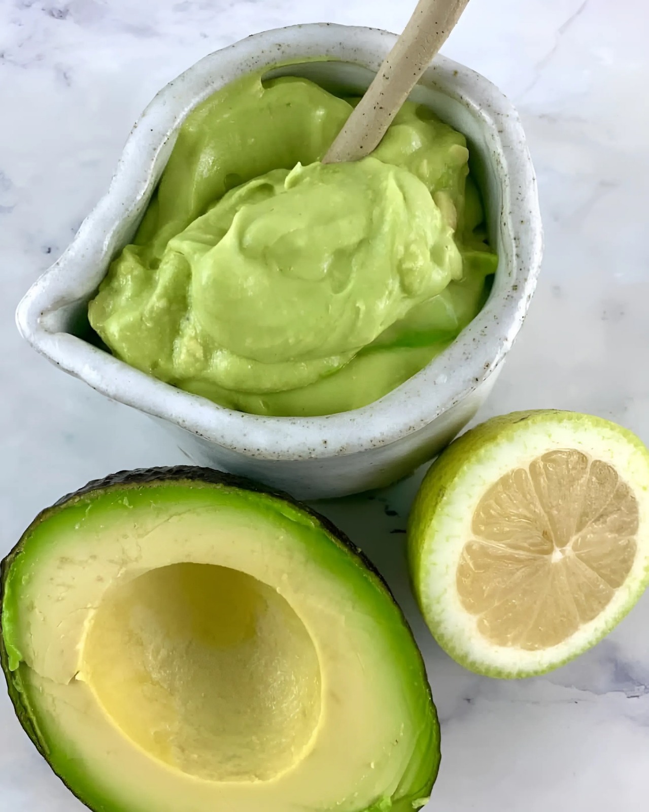 Delicious and Healthful Avocado Mayonnaise!