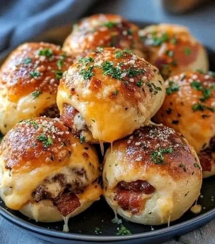 Garlic Parmesan Bacon Cheeseburger Bombs