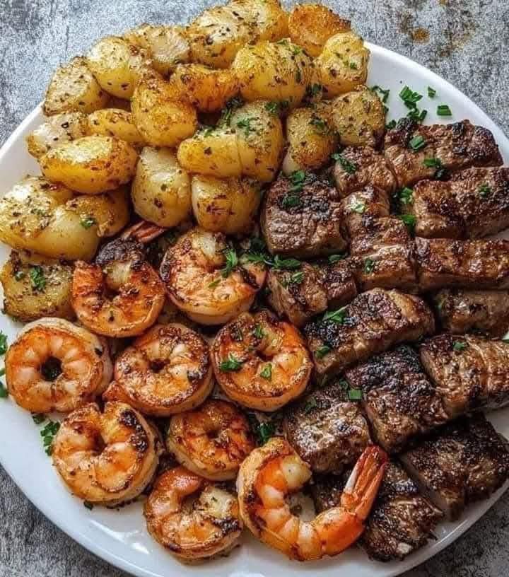 WOULD YOU EAT THIS CAJUN SHRIMP AND STEAK FEAST 