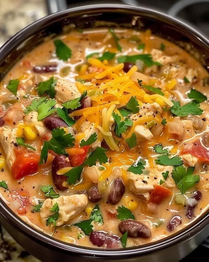 Crockpot Cream Cheese Chicken Chili