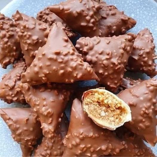 Crispy Baklava with chocolate filling