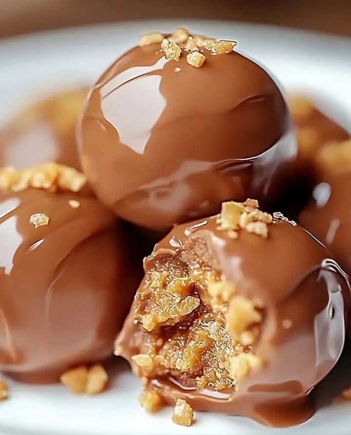 Snowball Cookies with Sweetened Condensed Milk