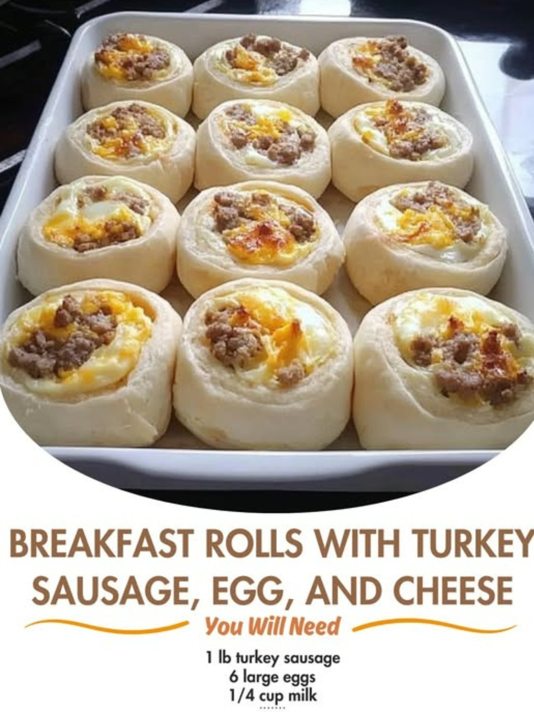 Breakfast Rolls with Turkey Sausage, Egg, and Cheese