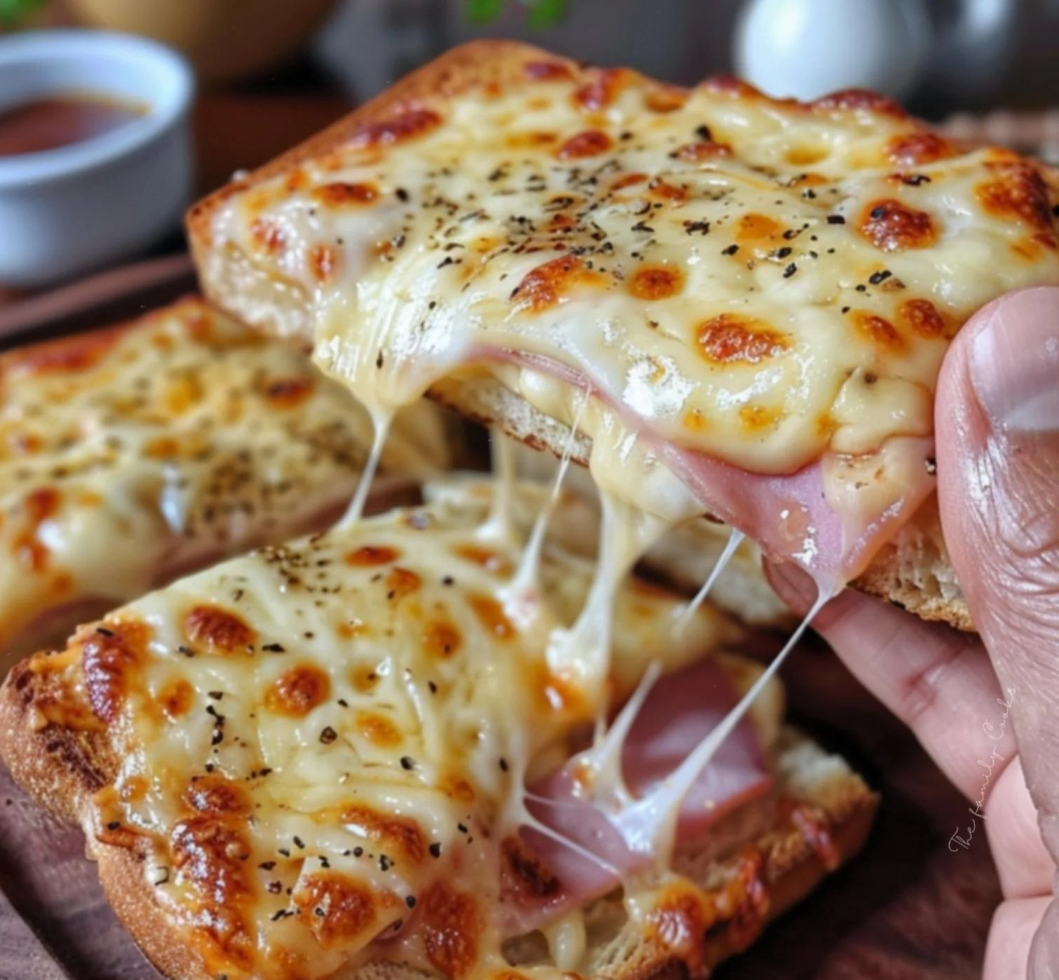 croque monsieur pizza