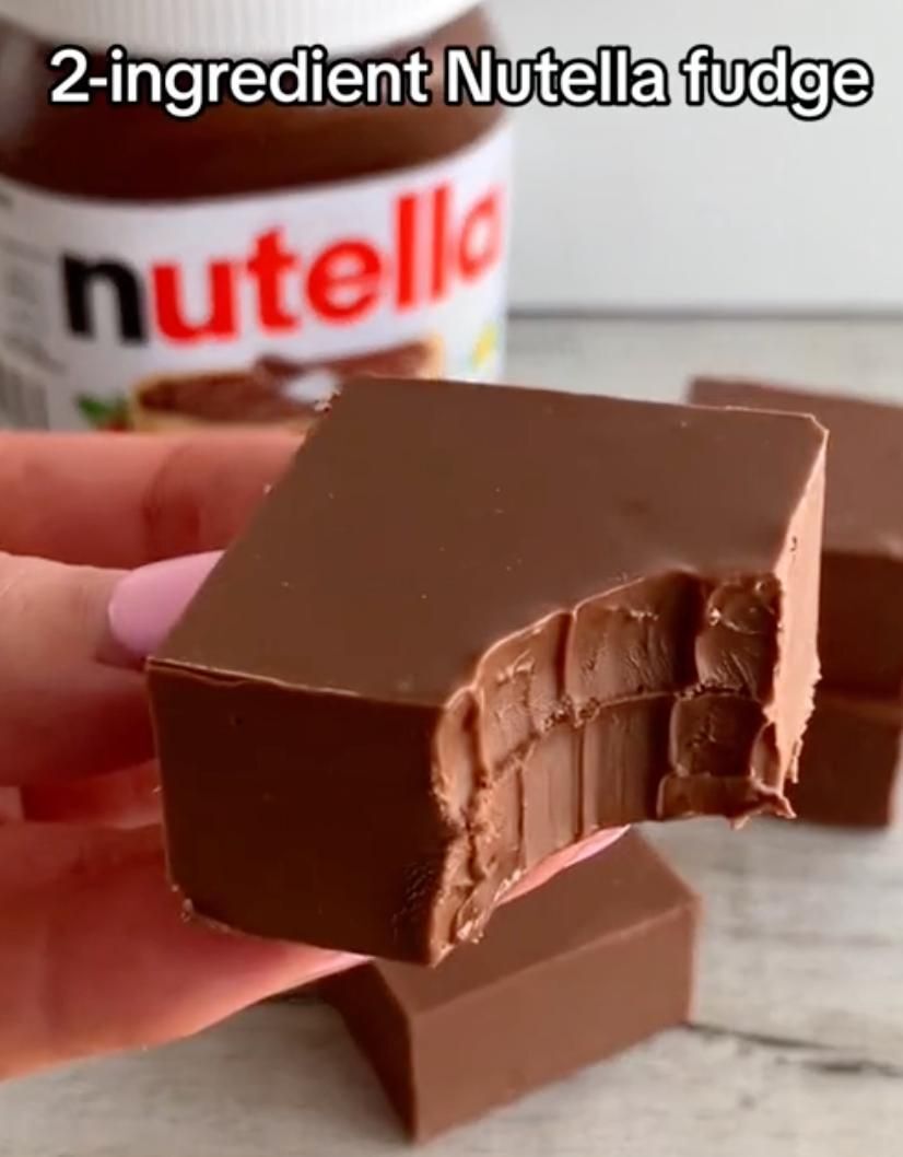 2-Ingredient Nutella Fudge