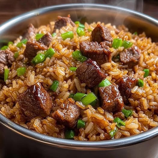 Amazing Garlic Steak Fried Rice