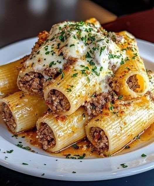 Alfredo lasagna soup with cream.