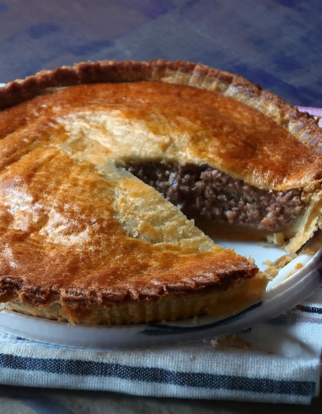 🥰🥘🥧 Tourtière (French Canadian Meat Pie) 🥧🥘