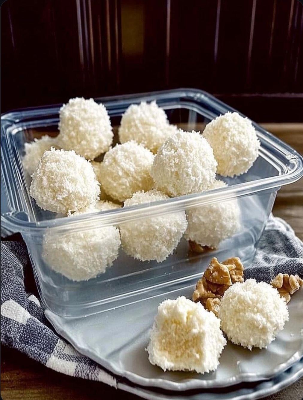 Sweetened Condensed Milk Snowballs