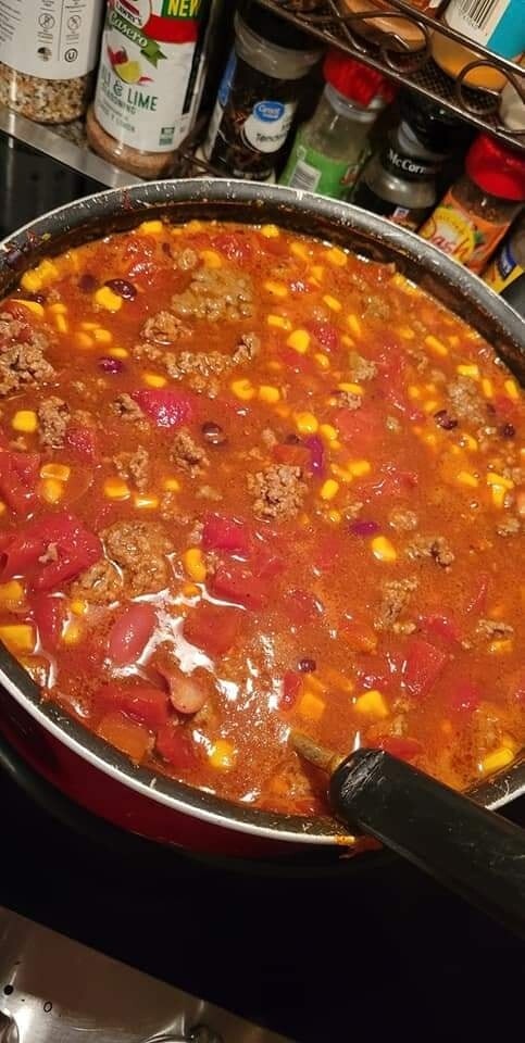 Slow Cooker Taco Soup: A Flavorful and Easy Weeknight Meal