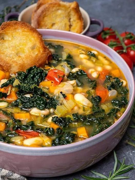 Tuscan White Bean and Kale Soup (Ribollita)