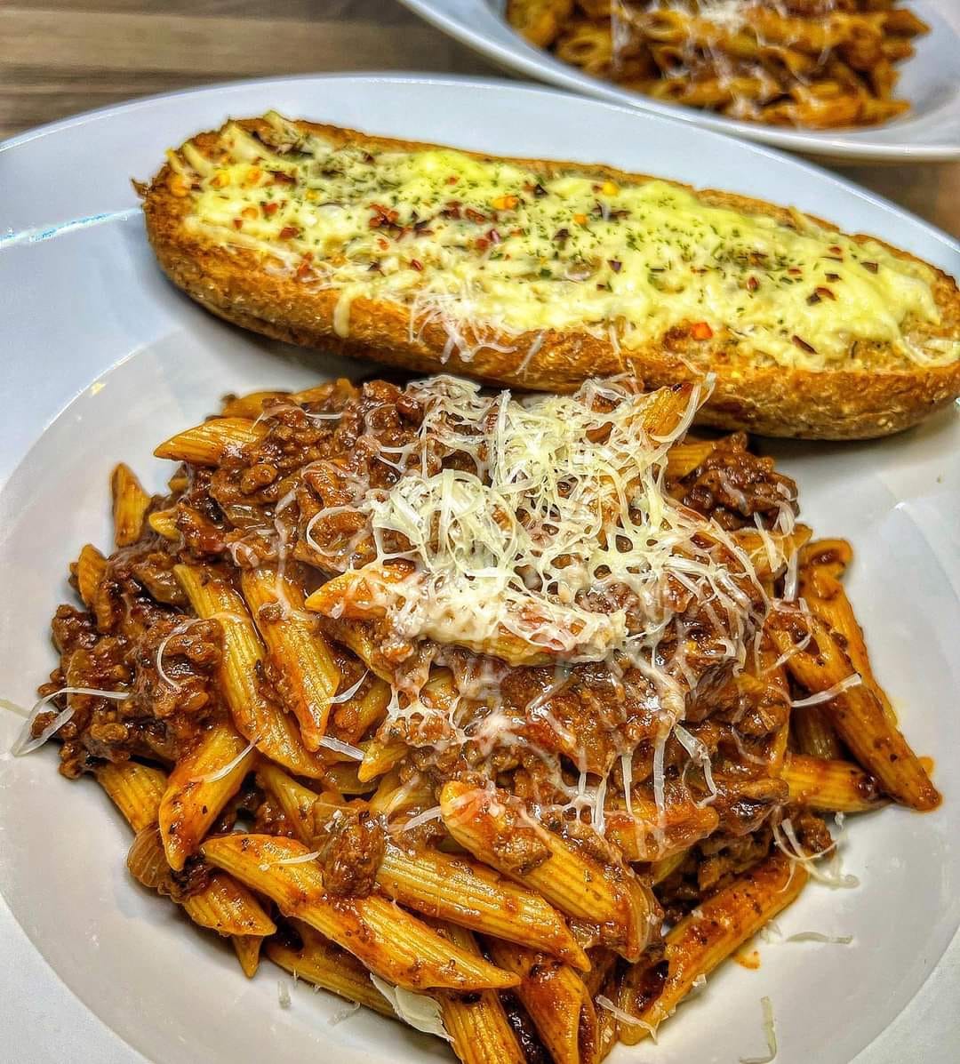 Penne Bolognese