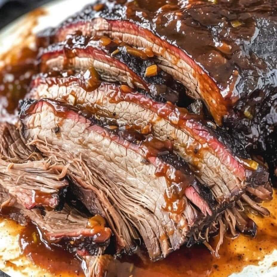  Slow Cooker Beef Brisket with BBQ Sauce 