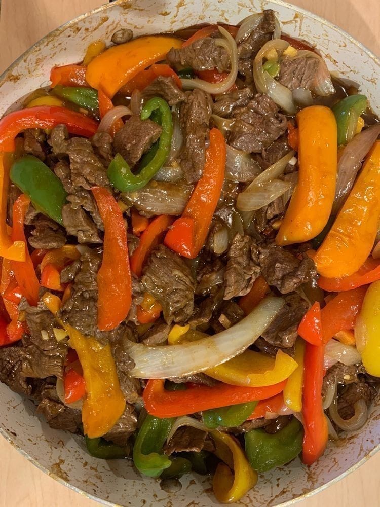 Sizzling Chinese Pepper Steak with Onions