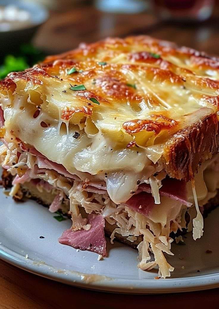 WOULD YOU EAT THIS Homemade Reuben Bake