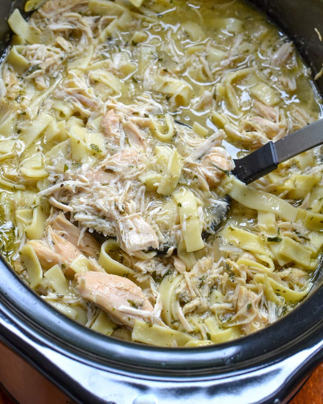 Crockpot Chicken and Noodles