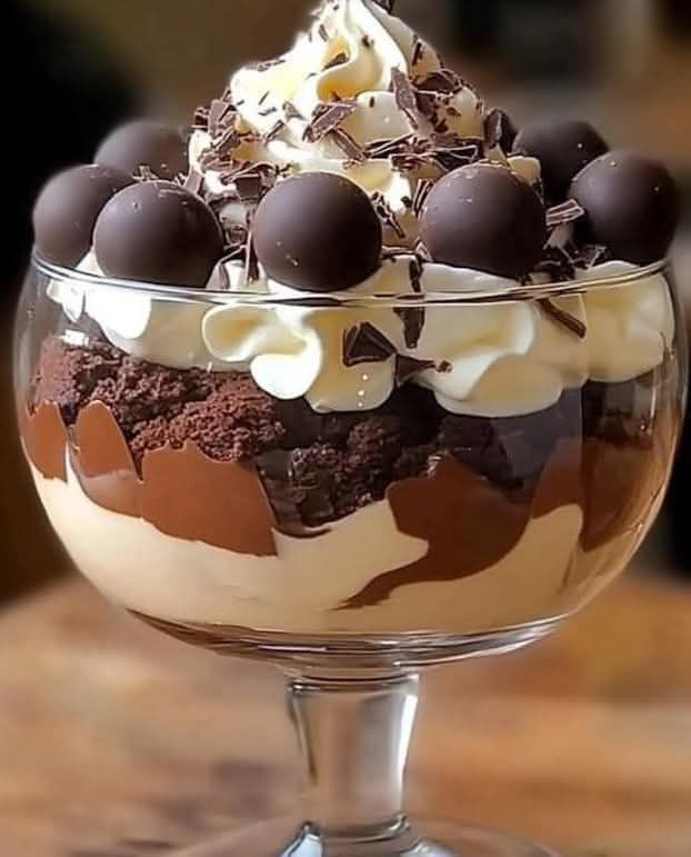 Heavenly Chocolate Cheesecake Trifle