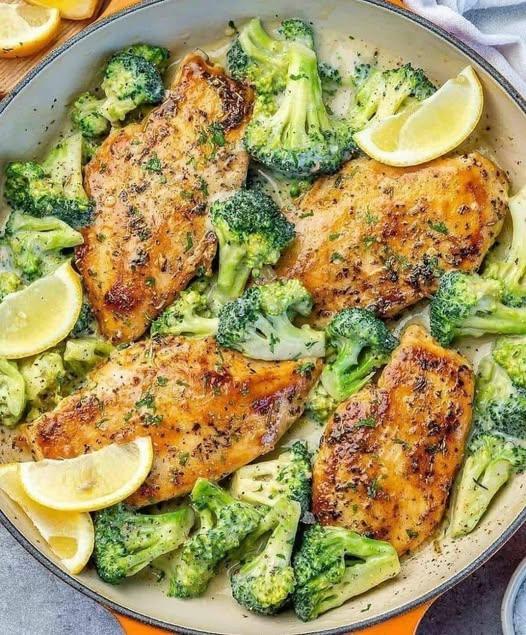 Easy to make and ready in just 30 minutes. Perfect weeknight healthy dinner recipes to serve the entire family.