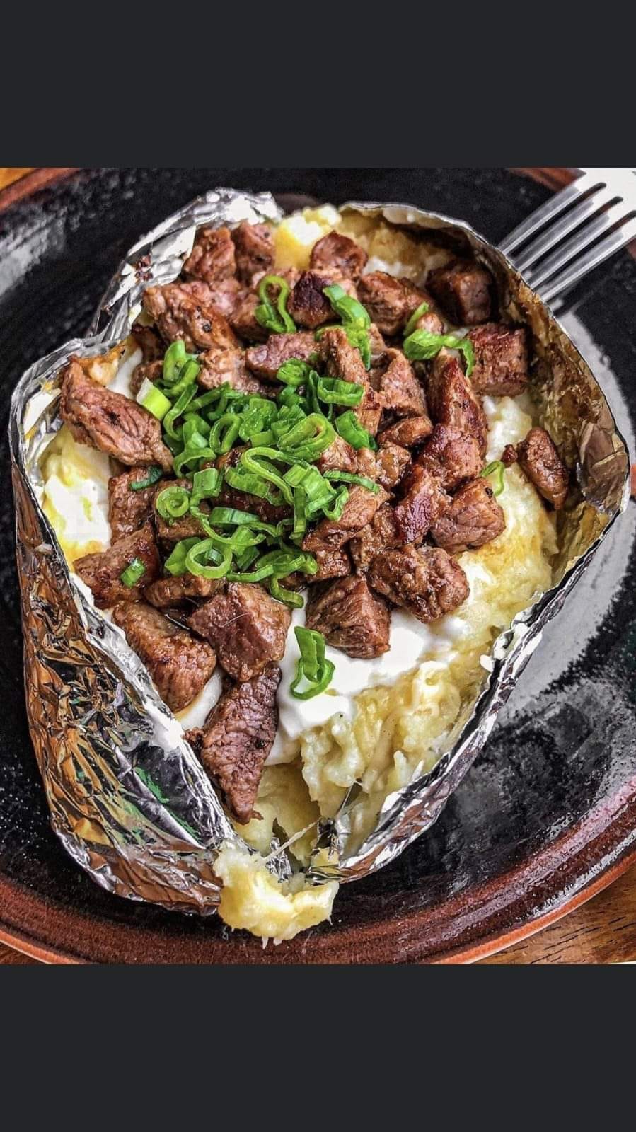 “Garlic Butter Steak Bites with Parmesan Cream Sauce