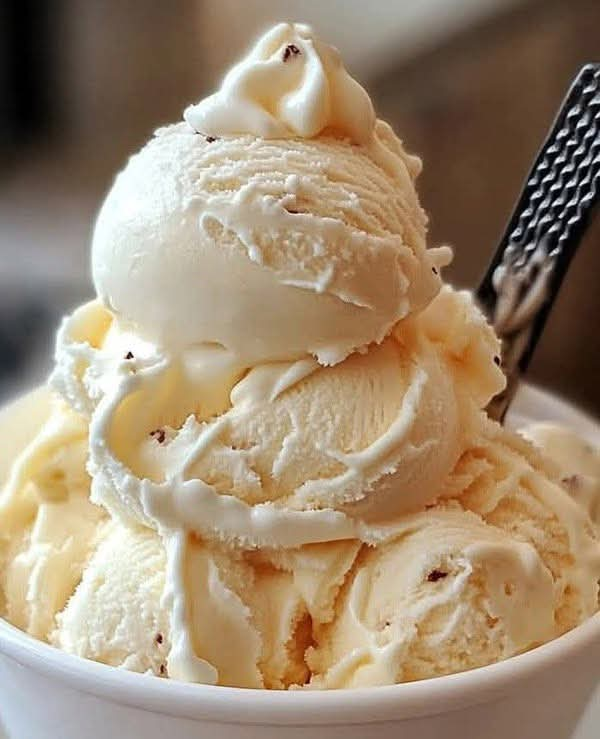 Homemade Vanilla Ice Cream