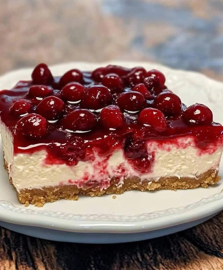 No-bake cherry cheesecake