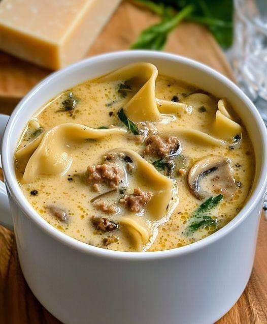 Creamy Alfredo Lasagna Soup – Don’t LOSE this Recipe 