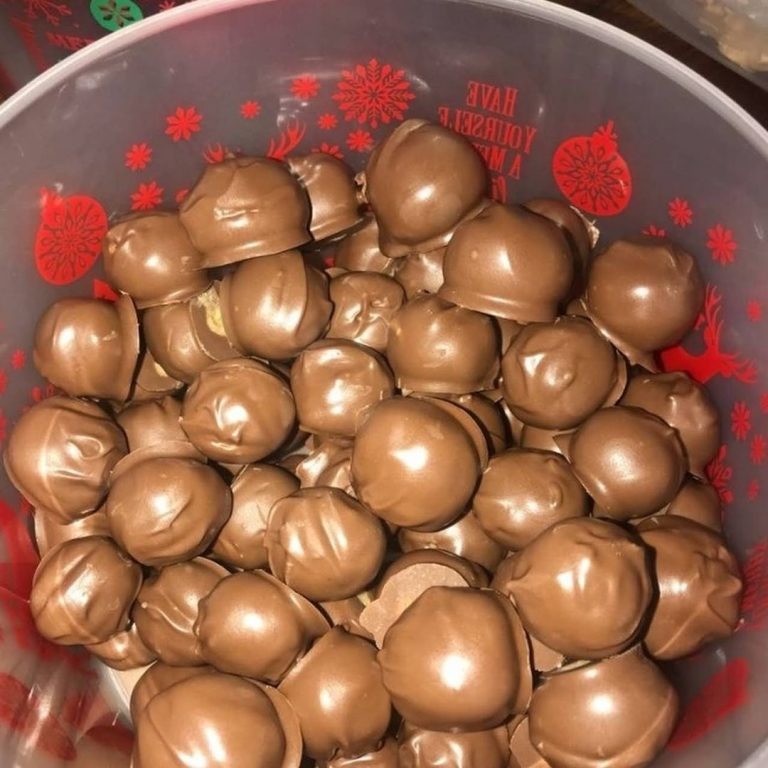 Chocolate Rice Krispie Balls Recipe